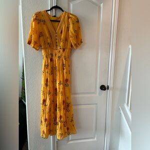 Chic Yellow Floral Maxi Dress